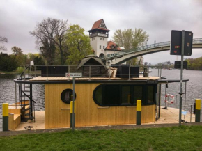 Hausboot JAWE auf der Kleinseenplatte
